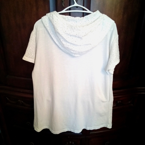 Elissia Eyelet Mixed Media Hooded Top - Picture 9 of 10